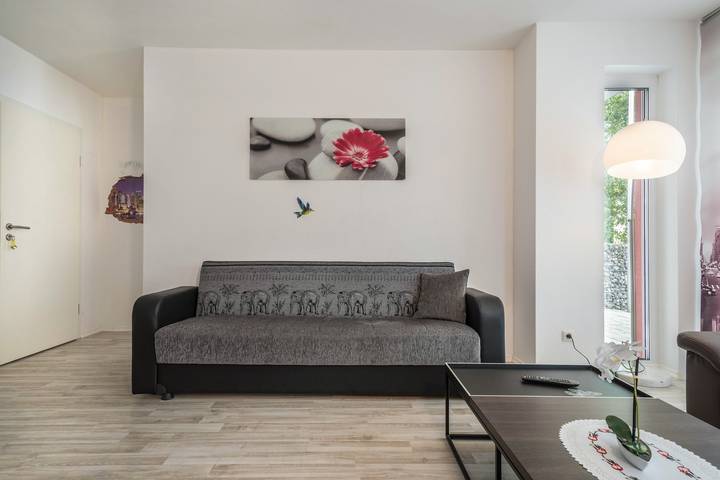 Ganze Wohnung, Familien-Apartment 6 in der Nähe des Bodenseeufers mit Terrasse & Wlan in Meersburg, Region Bodensee-Oberschwaben