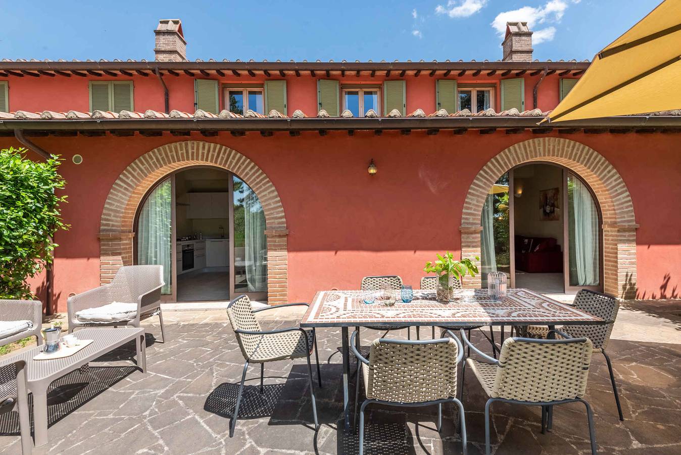 Geheel vakantieappartement, Vakantiewoning met terras, airco en internet  in Trequanda, Provincie Siena
