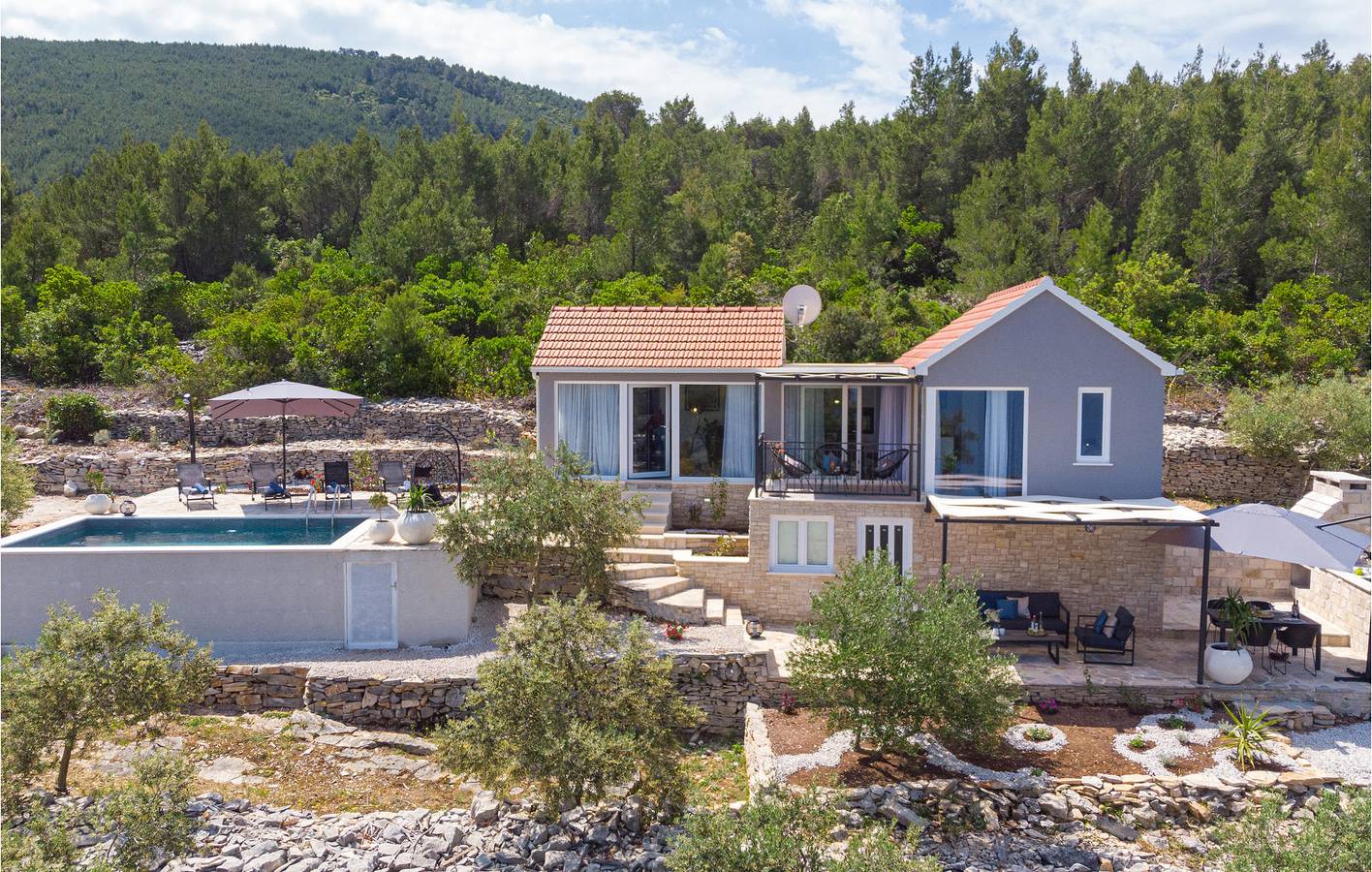 Holiday home for 4 people with terrace in Blato, Korcula