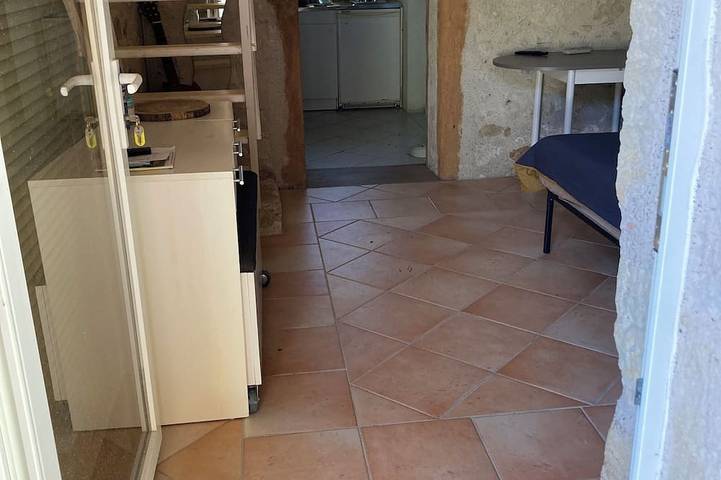 Gîte pour 4 personnes, avec jardin ainsi que terrasse et jacuzzi à Puymirol - 3