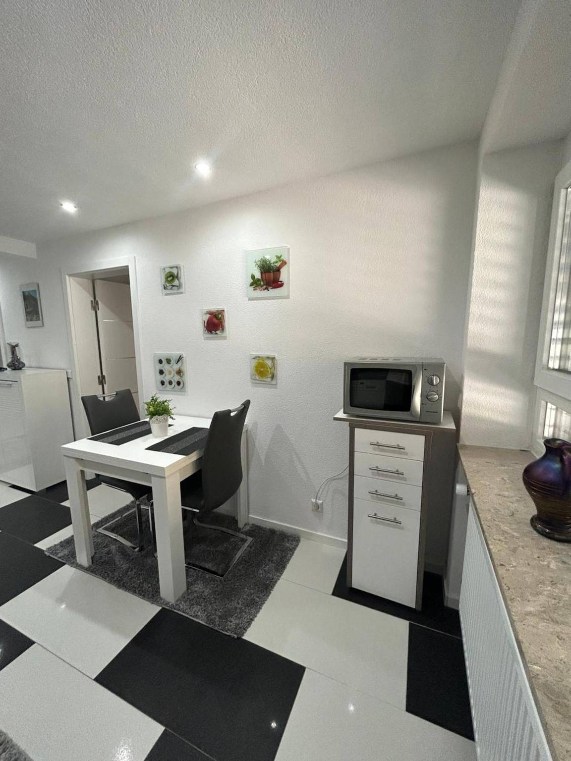 Ganze Wohnung, Apartment 'Gani' mit privater Terrasse und Wlan in Kißlegg, Region Bodensee-Oberschwaben