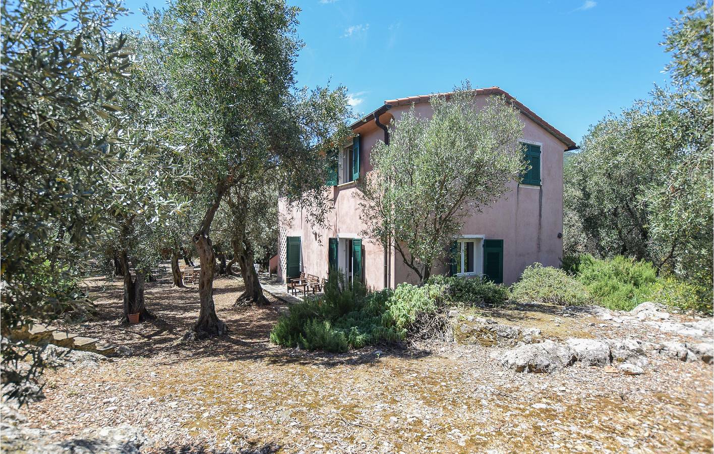 Terrassenwohnung im Erdgeschoss - 500m zum Strand in Le Grazie, Porto Venere Gemeinde