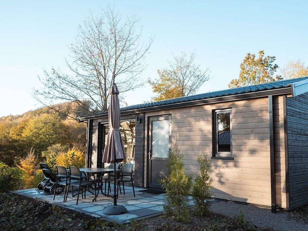Ferienhaus in Attendorn mit Terrasse in Attendorn, Biggesee