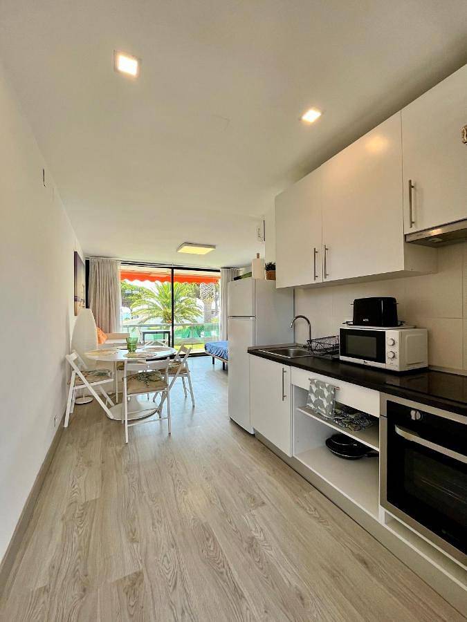 Maison d’hôte pour 3 personnes, avec Balcon et Terrasse ainsi que Jardin et Vue à Cambrils - 3
