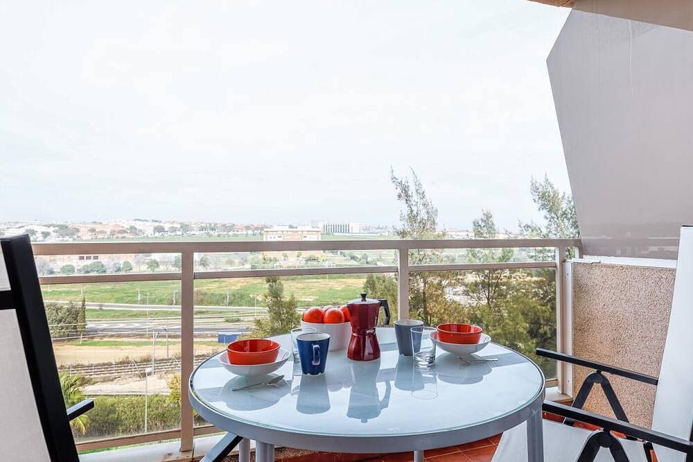 Apartamento entero, Sensacional Apt 2 Hab 2 baños 4 pax Aljarafe Metro in San Juan de Aznalfarache, Provincia de Sevilla