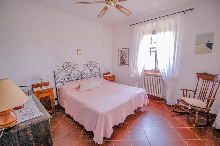 Location de vacances pour 10 personnes, avec terrasse et jardin, animaux acceptés à Lugnano in Teverina - 2