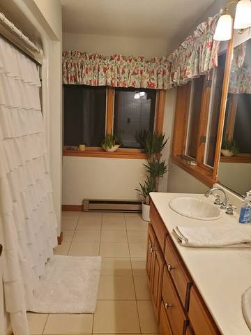 Vacation House for 8 Guests in Rhode Island, USA, Picture 4