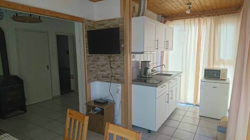 Maison de vacances avec barbecue et parking in Balatonmáriafürdő, Rive sud du lac Balaton