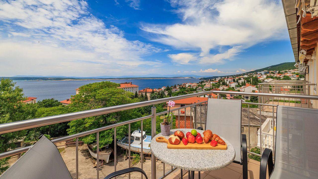 Entire holiday apartment, Ferienwohnung für 4 Personen (39 m²) in Crikvenica in Crikvenica, Primorje-Gorski Kotar