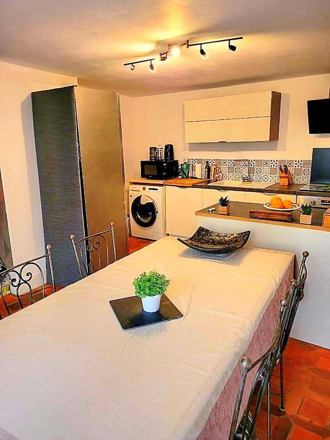 Gîte pour 4 personnes à Fox-Amphoux - 4