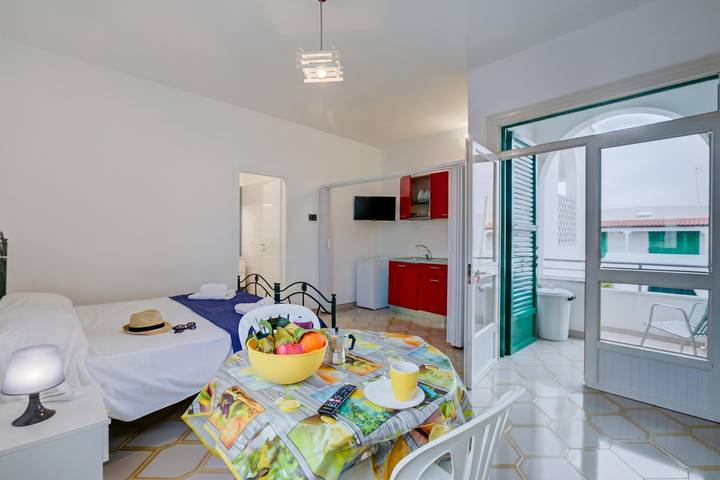 Ganze Wohnung, Monolocale del Mare 400 meters from beach in Porto Cesareo, Golf von Tarent