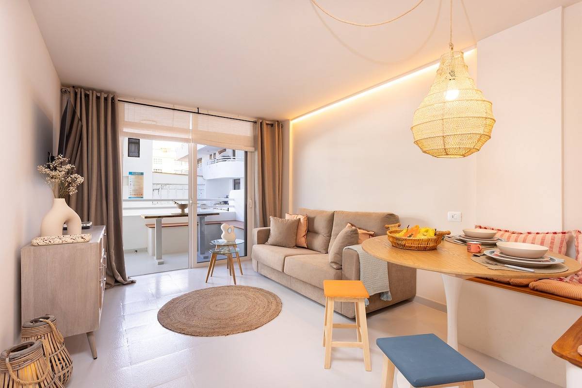 Ganze Wohnung, Ferienwohnung für 3 Personen mit Terrasse in Playa el Médano, Granadilla de Abona