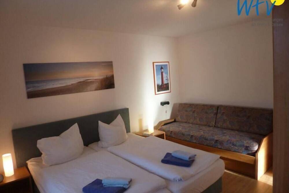 Ganze Wohnung, Komfortable Ferienwohnung Seestern mit Terrasse und Sauna auf Wangerooge in Wangerooge