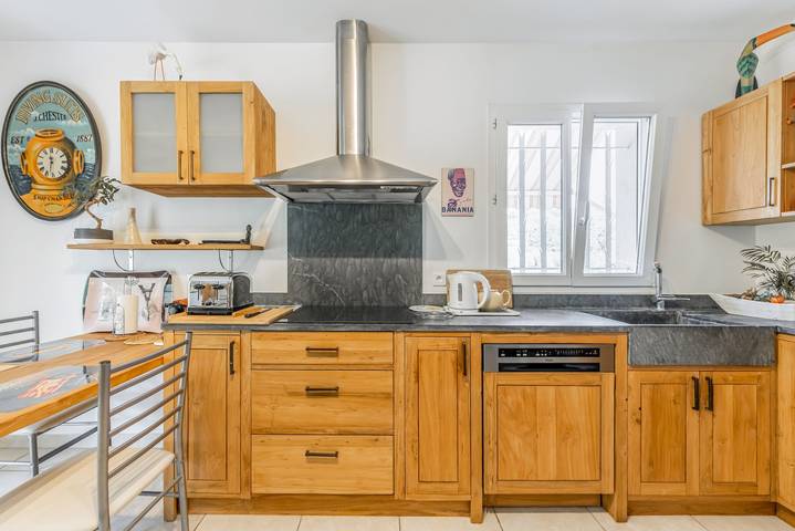 Villa per 8 persone, con terrazza e giardino in Antibes