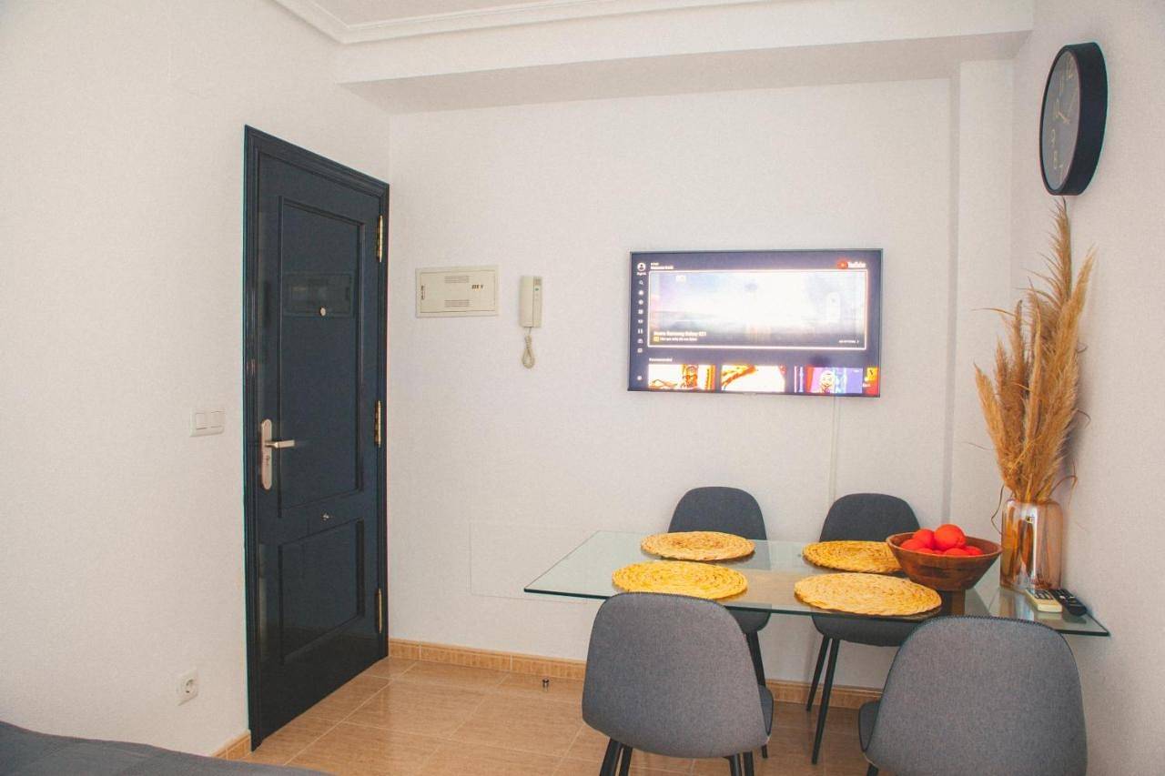 Aparthotel Costa Blanca in Torrevieja Centro, Torrevieja
