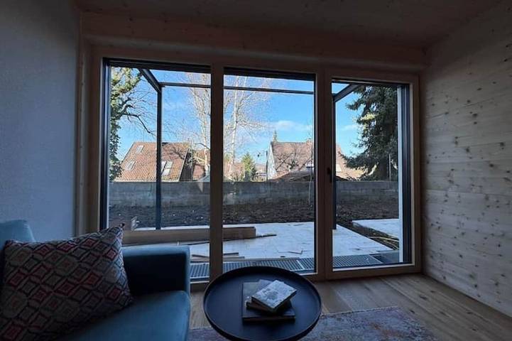 Ferienwohnung für 6 Personen, mit Garten und Whirlpool in Konstanz