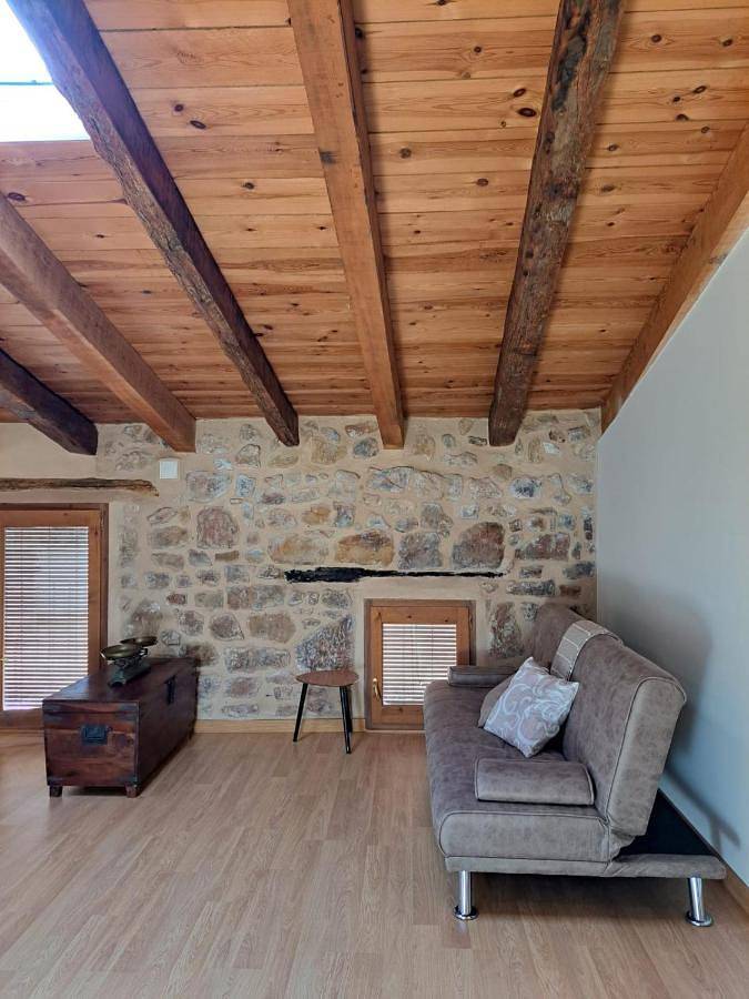 Gîte pour 4 personnes, avec balcon et vue à Arnes - 2