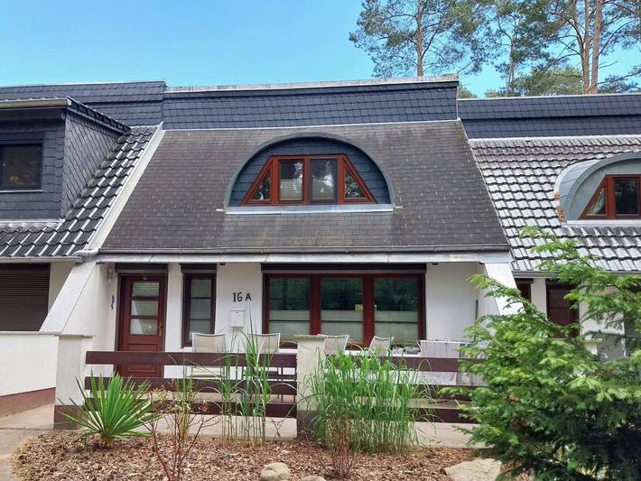 Ferienhaus für 5 Personen, mit Terrasse und Garten in Karlshagen