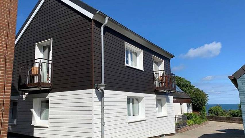 Ferielejlighed for 2 personer, med søudsigt og balkon i Helgoland