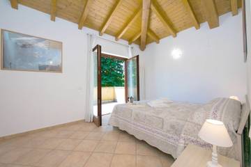 Casa Vacanza per 5 Persone in Laveno-Mombello, Lago Maggiore (Lombardia), Foto 4