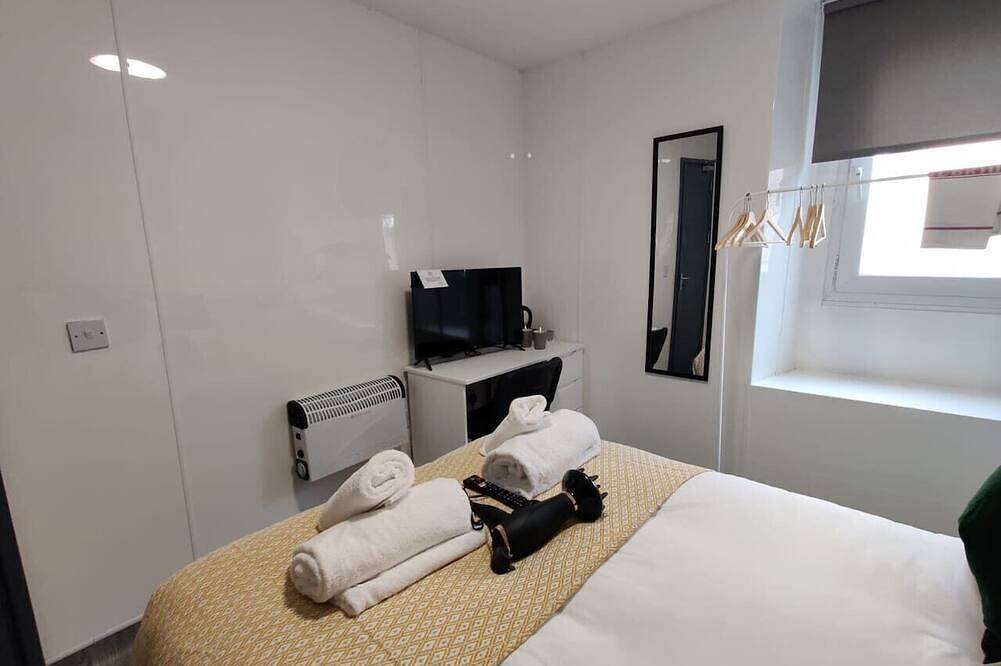 Appartamento intero, Private En-Suite • Tv • Fridge • Microwave in Swansea, Swansea e dintorni