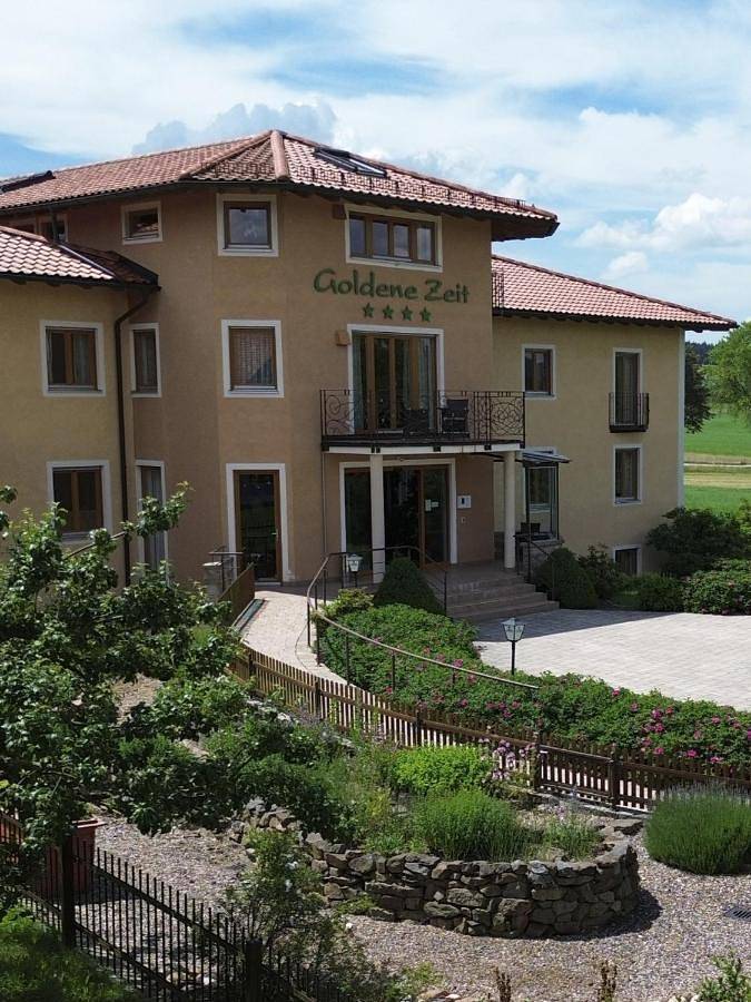 Naturhotel Goldene Zeit in Georgenberg, Naturpark Nördlicher Oberpfälzer Wald