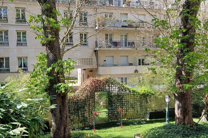 Location de vacances pour 2 personnes, avec Balcon et Jardin à Neuilly-sur-Seine