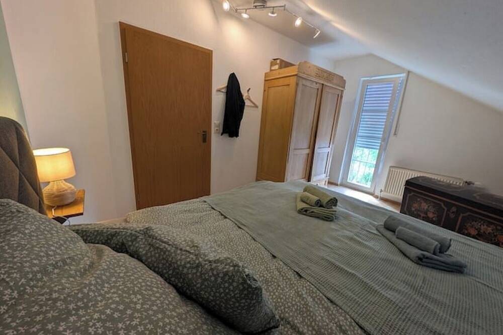 Ganze Wohnung, Refugium Möhneseeblick. unsere gemütliche Ferienwohnung.zentral und doch ruhig. in Körbecke, Möhnesee