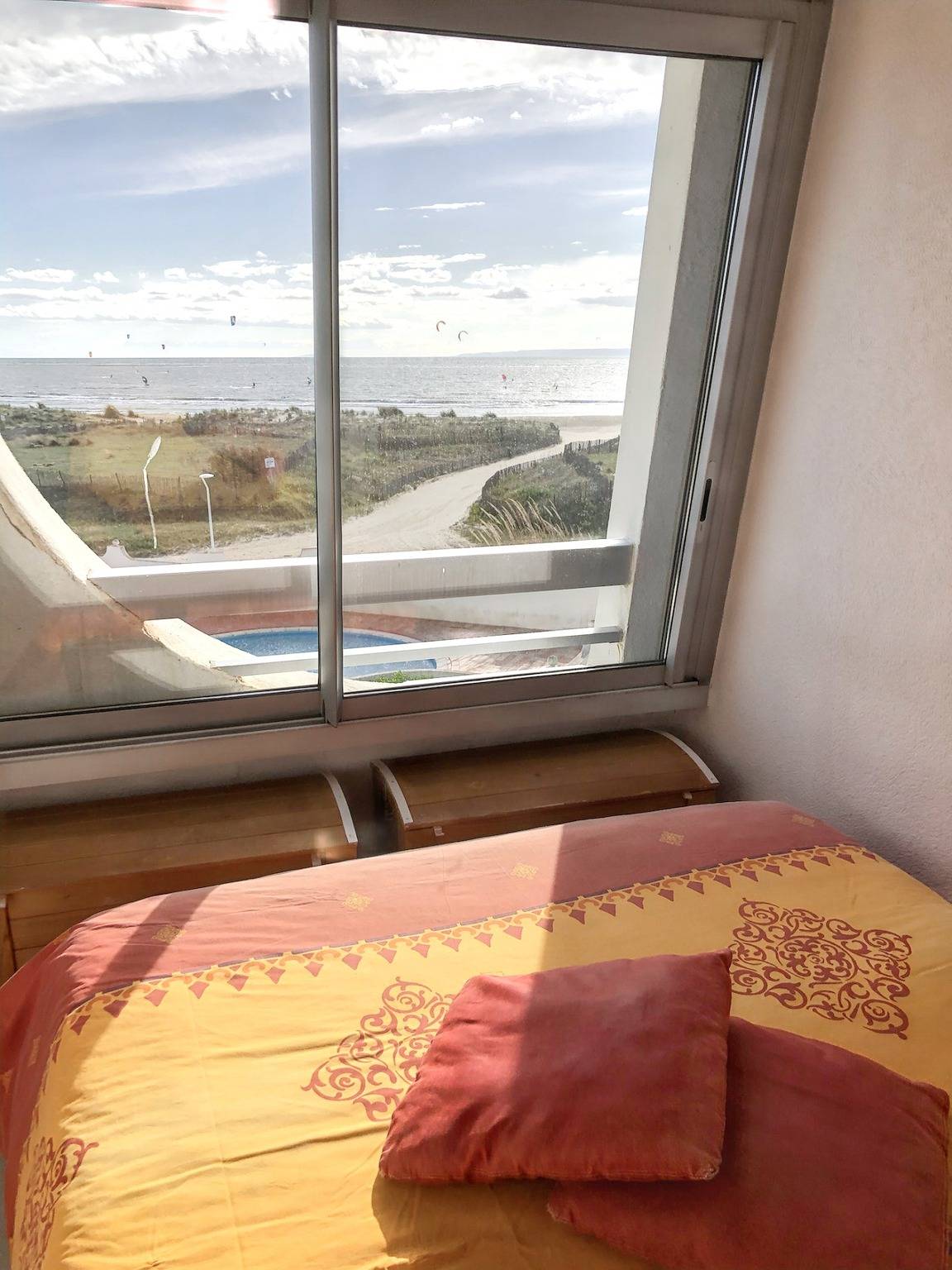 Appartement entier, Appartement charmant au Grau-du-Roi avec piscine partagée in Port Camargue, Le Grau-du-Roi