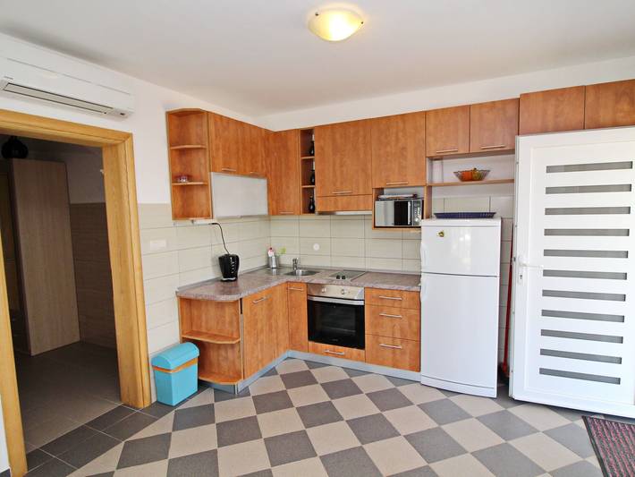 Gîte pour 2 personnes, avec terrasse à Drače - 3