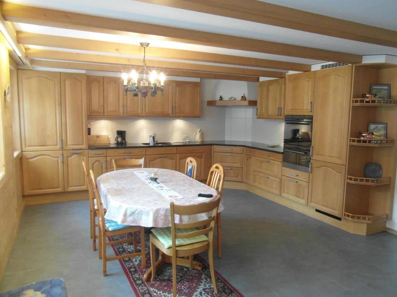 Ganze Wohnung, Les Promenades en Montagne in Château-d' Oex, Pays-d'Enhaut Region
