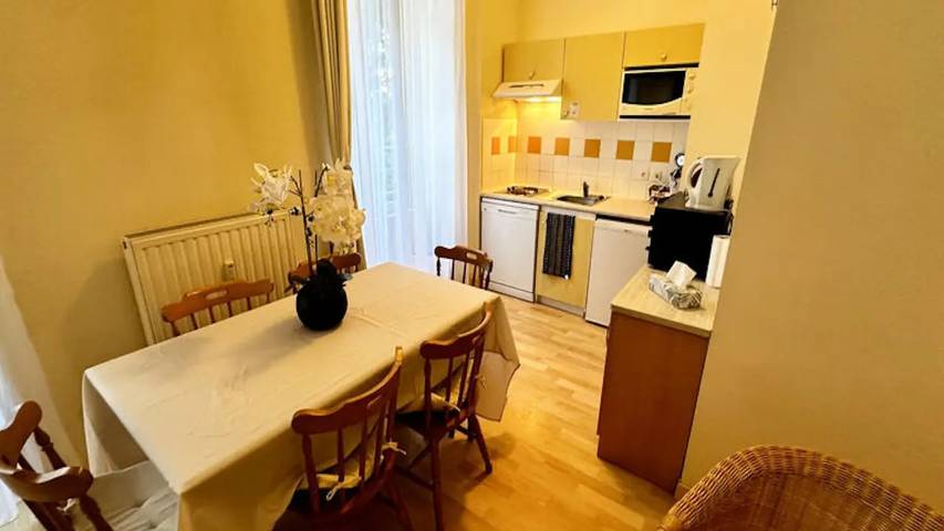 Gîte pour 7 personnes dans Office de Tourisme La Bourboule - 4