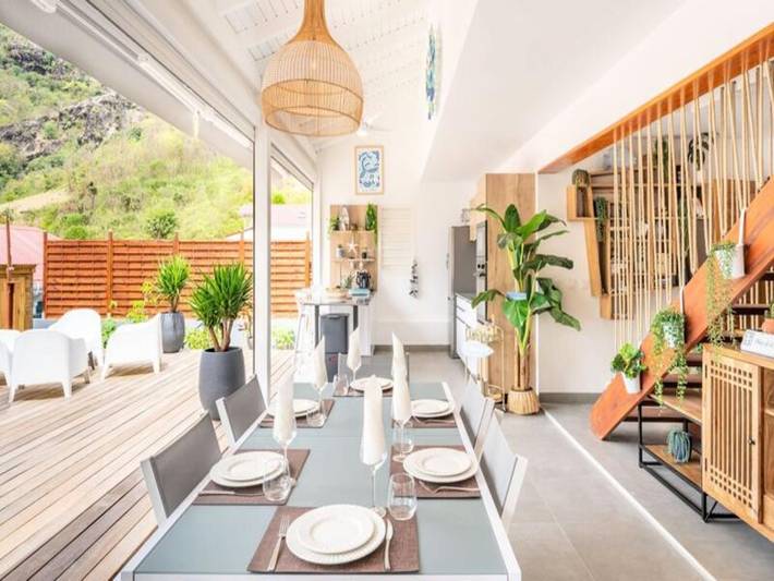 Gîte pour 6 personnes, avec jardin et piscine, adapté aux familles à Terre-de-Haut - 3