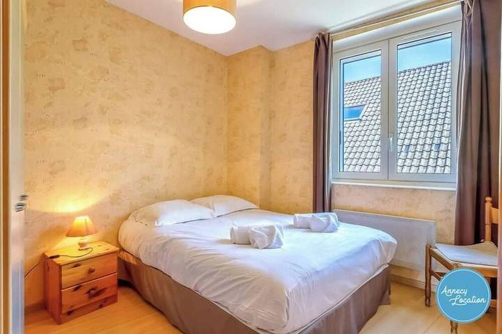 Gîte pour 4 personnes, avec terrasse à Menthon-Saint-Bernard - 4