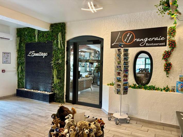 Hôtel pour 2 personnes, avec piscine et jardin ainsi que jacuzzi et sauna à Les Salles-sur-Verdon - 3