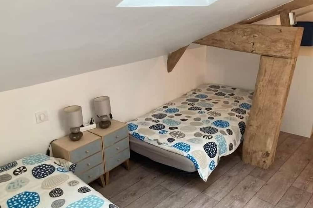 Gîte Mer du Gazeau 3 * - Nature, Billard, Sauna à 12 km des plages in Sallertaine, Vendée