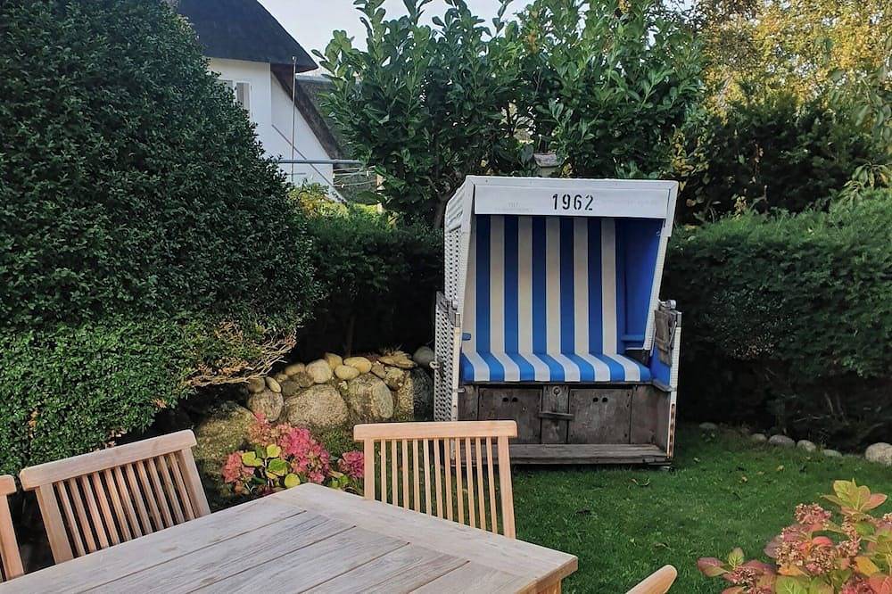 Haus Hanne Sylt ♡ Ferienhaus für 6 Personen für Familien, 2 Generationen & Hund in Tinnum, Sylt (Gemeinde)