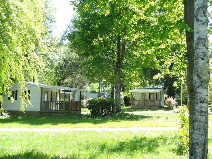 Camping pour 2 personnes, avec sauna ainsi que bassin pour enfant et jacuzzi dans les Pyrénées - 3