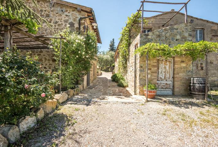 Appartamento intero, Appartamento "Gemma Bianca-Tavoleto" con vista sulle montagne, giardino e Wi-Fi in Castiglione d'Orcia (comune), Val d’Orcia
