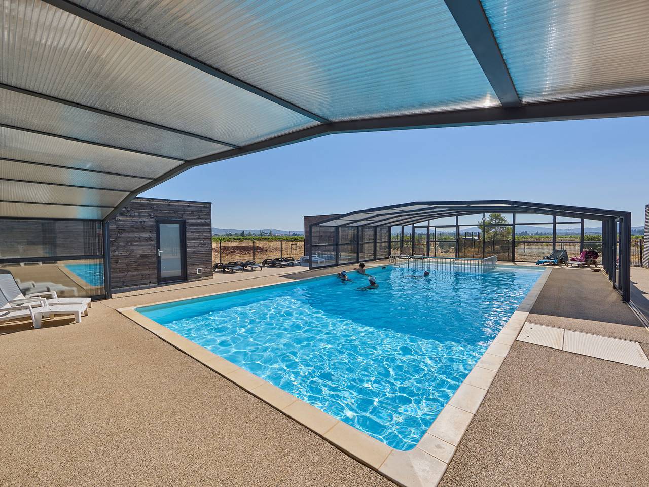 Chalet confortable 2 chambres près du lac de Jouarres in Olonzac, Canal du Midi