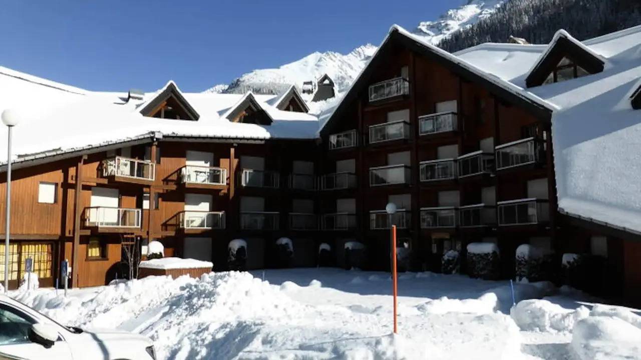 Entire holiday apartment, Ferienwohnung für 4 Personen (23 m²) in Les Contamines-Montjoie in Les Contamines-Montjoie, Pays du Mont-Blanc