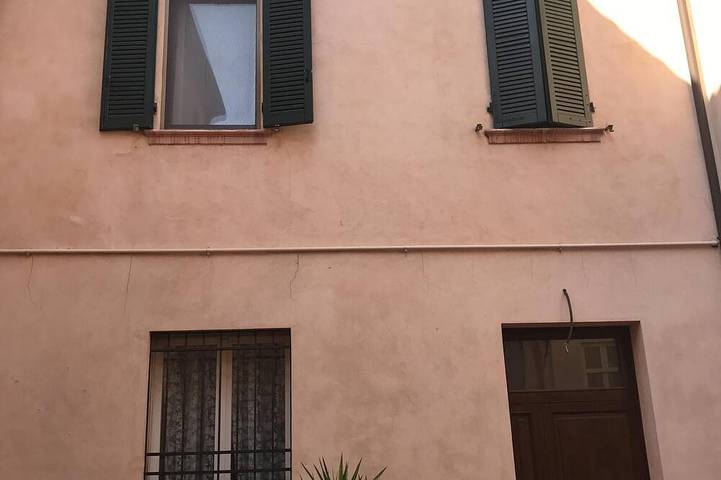 Ganze Wohnung, Wohnung in der Altstadt in Ferrara, Ferrara Provinz