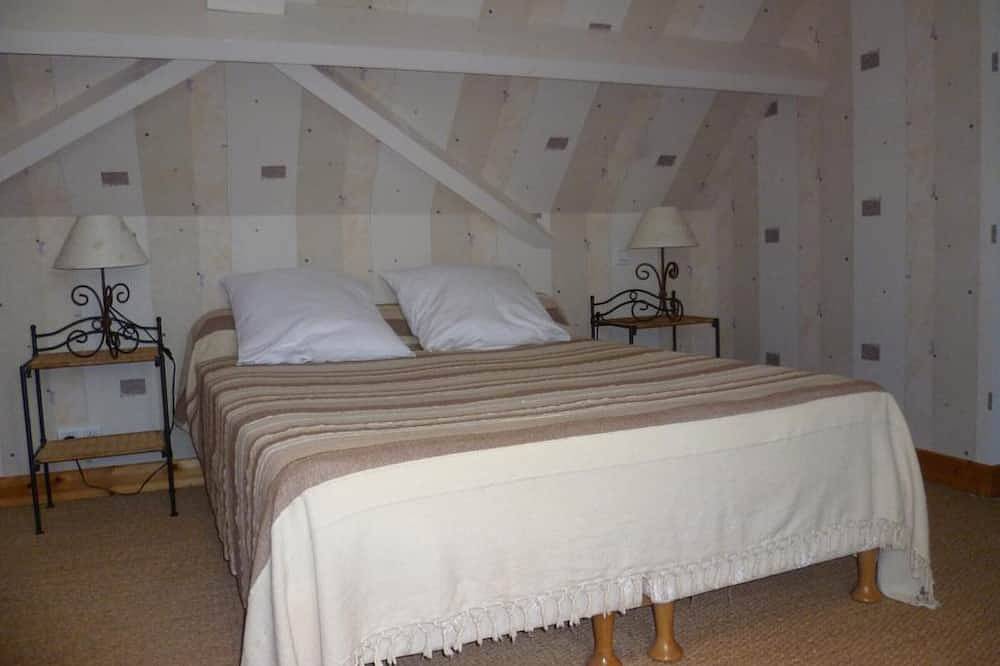 Casa acogedora con jardín, terraza y todas las comodidades, ideal para escapadas relajantes in Cour-Cheverny, Sologne
