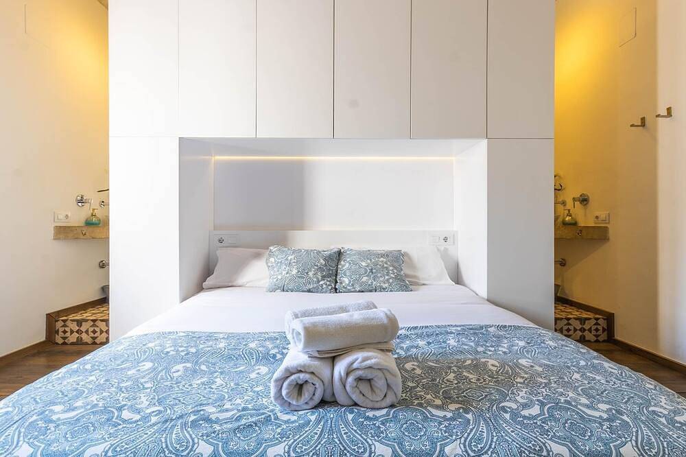 Entire apartment, Sueños de la Judería Centro Córdoba ⭐⭐⭐⭐ in Distrito Centro (Córdoba), Cordoba