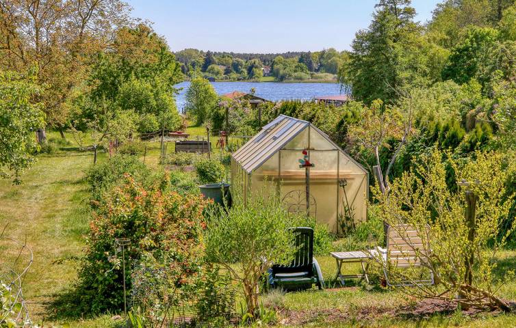 Ferienwohnung für 3 Personen, mit Garten und Seeblick in Jabel - 4