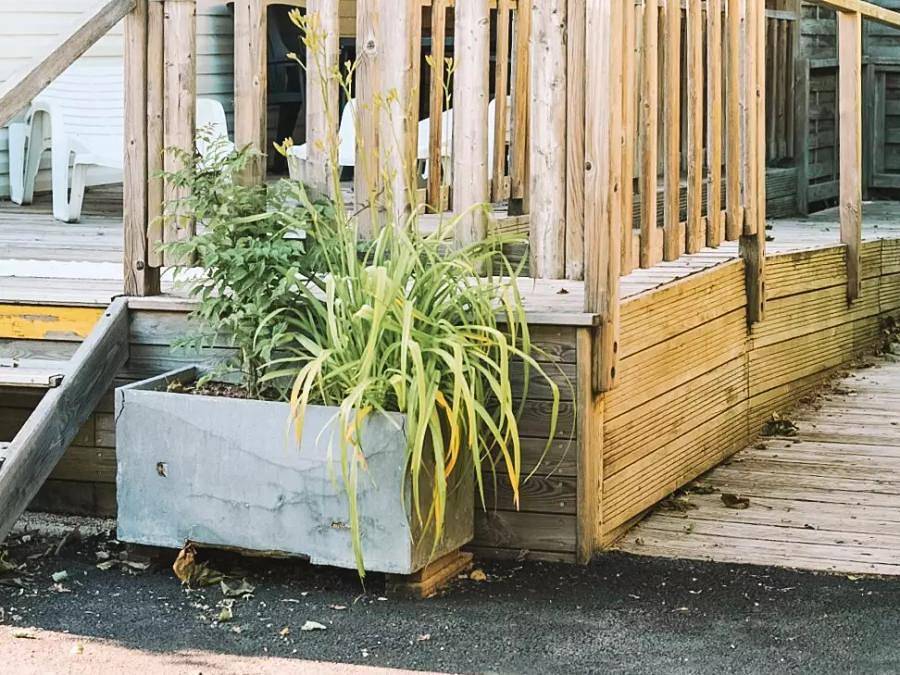 Camping Maeva Escapades de La Geres - Mobilhome 4 personnes - Andaro 32,50m² - Adapté pour personnes à mobilité réduite 4 personnes in Surgères, Région de Rochefort