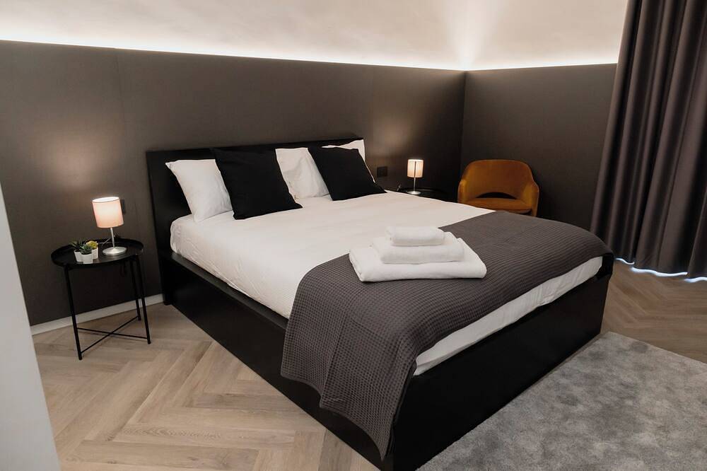 Barneys Design Apartment in Taranto, Golf von Tarent