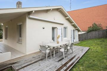 Location de vacances pour 8 personnes, avec terrasse et jardin dans Plage Du Chenes Lieges   Lac D Hossegor