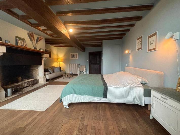 Location de vacances pour 10 personnes, avec jardin, animaux acceptés à Beaumont-les-Autels - 3