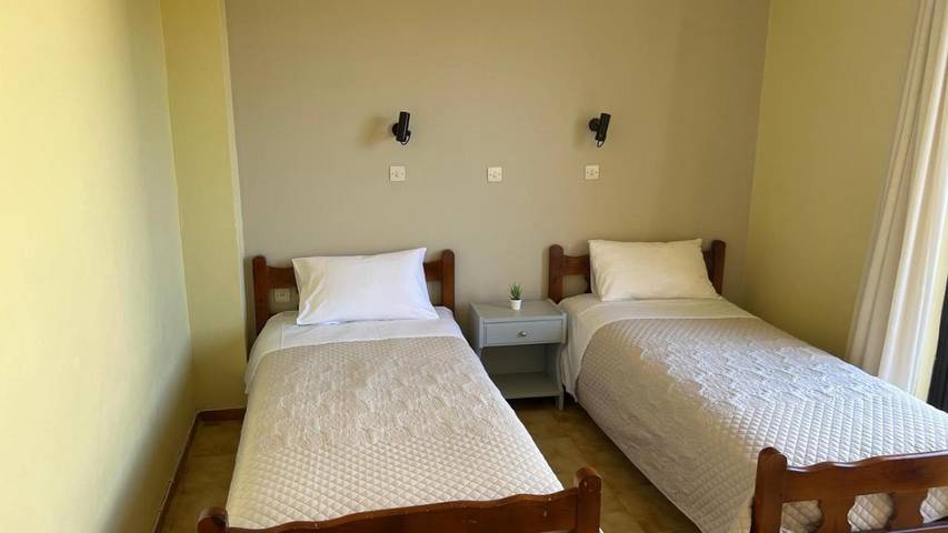 Ferienwohnung für 2 Personen, mit Terrasse in Tolo - 2